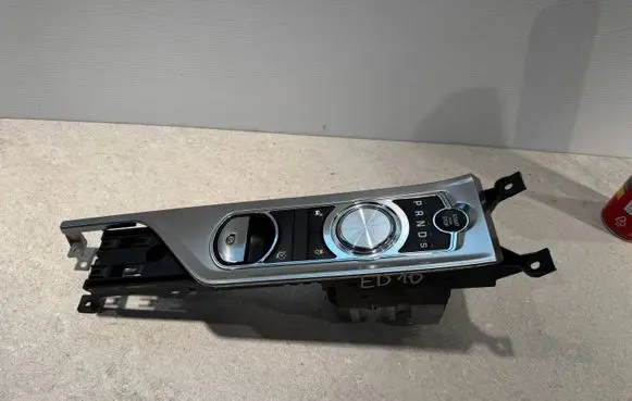 Jaguar XF X250 Gear selector CX237E453AE-ED10