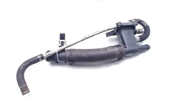 Jaguar XE Engine coolant pipe/hose DX2E-8K556-BC CW93-8A582-AB