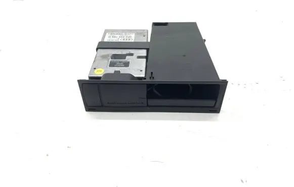 Audi A4 S4 B8 8K Other devices 4E0035785D 041762000