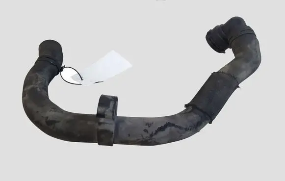 Volkswagen PASSAT B6 Engine coolant pipe/hose 1K0122291
