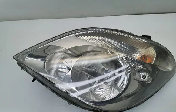 Mercedes-Benz Sprinter W906 Headlight/headlamp A9068200106 1EB247012