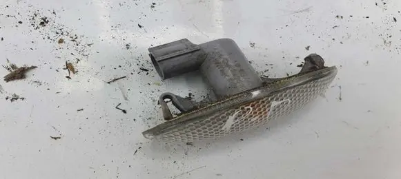 Toyota Auris 150 Front fender indicator light NOCODE