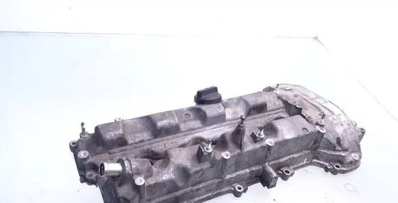 Toyota Avensis T250 Rocker cam cover 112010R020