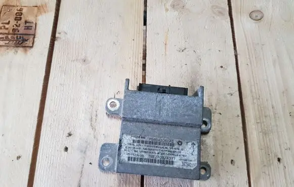 Jeep Grand Cherokee (WJ) Airbag control unit/module P56042047AC