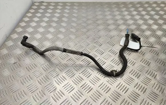 Toyota ProAce City AdBlue supply pipe 9826302180