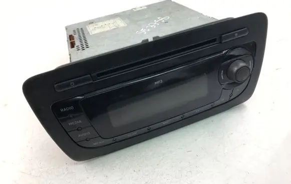 Seat Ibiza IV (6J,6P) Radio/CD/DVD/GPS head unit 6J0035153