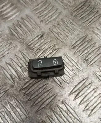 Volvo V70 Other switches/knobs/shifts 37010475