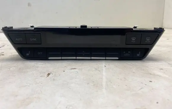 Audi A3 8Y Climate control unit 8Y0820043A