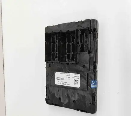 Audi A4 Allroad B9 Central body control module 8W0907063BG F005V01927
