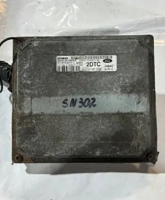 Ford Fiesta Engine control unit/module 6S6112A650NC