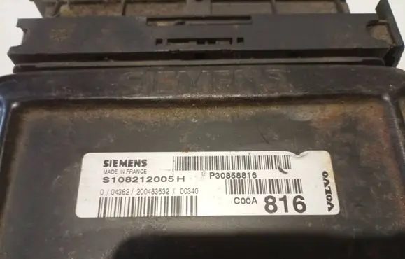 Volvo S40, V40 Air suspension control unit module (rear) S108212005H 900483532 P30858816