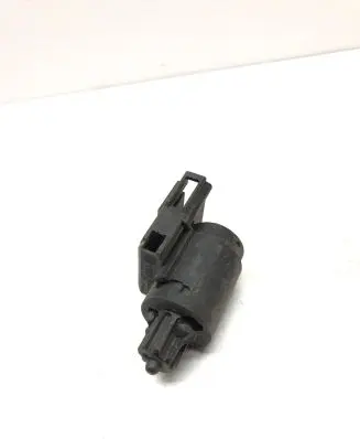 Audi A6 S6 C6 4F Brake pedal sensor switch 3B0945511A 19322007