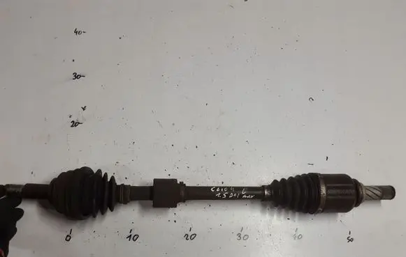 Renault Clio IV Front driveshaft 