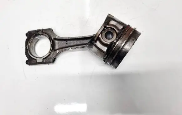 Renault Laguna I Piston with connecting rod