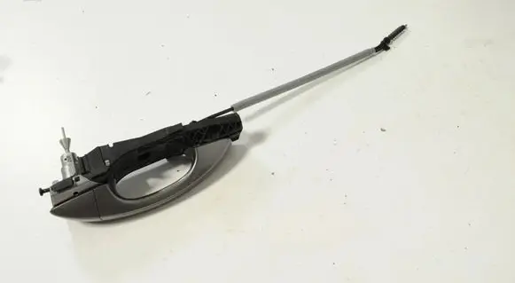 Volkswagen Golf VII Front door exterior handle