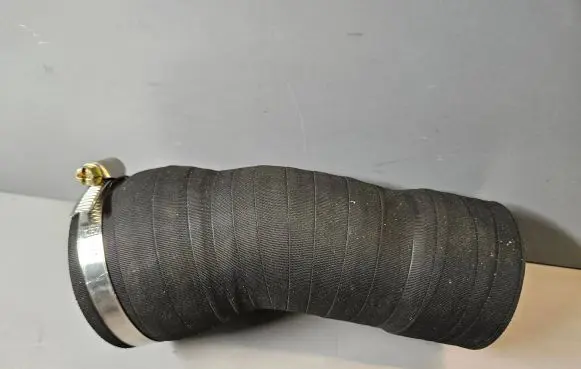 BMW 5 E60 E61 Intercooler hose/pipe 7799401 11617799401 11617797697