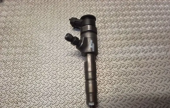 Citroen Berlingo Fuel injector 0445110340