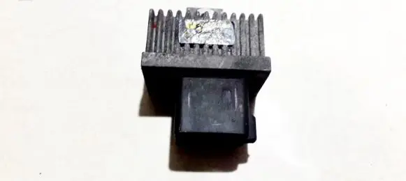 Renault Scenic I Glow plug pre-heat relay 770011507b
