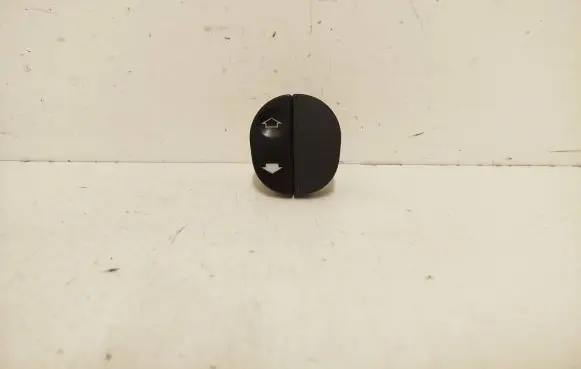 Ford Fusion Electric window control switch 42936