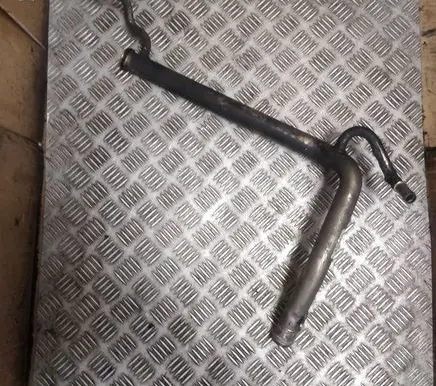 Volvo XC90 Engine coolant pipe/hose 31439784