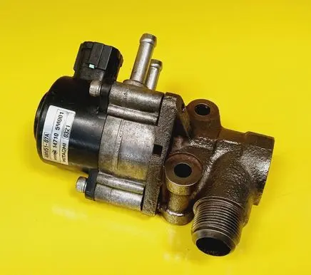Nissan Primera EGR valve 147105M001