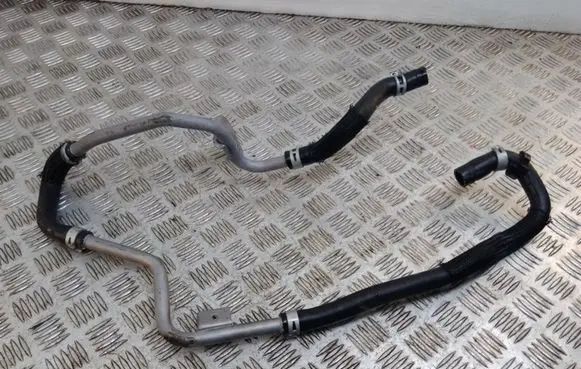 Nissan Navara D23 Engine coolant pipe/hose
