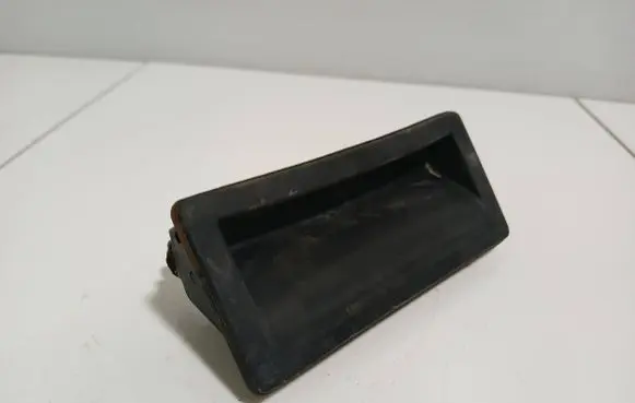 Volkswagen PASSAT B6 Tailgate/trunk/boot exterior handle 5N0827566