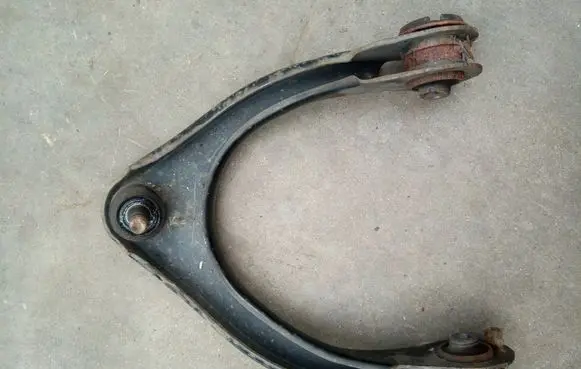 Lexus GS 300 350 430 450H Front lower control arm/wishbone