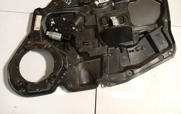 Mazda 6 Sliding door window regulator with motor 