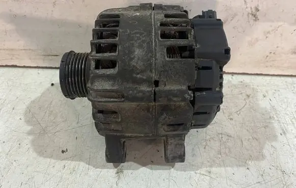 Citroen C4 I Picasso Generator/alternator 9678048880