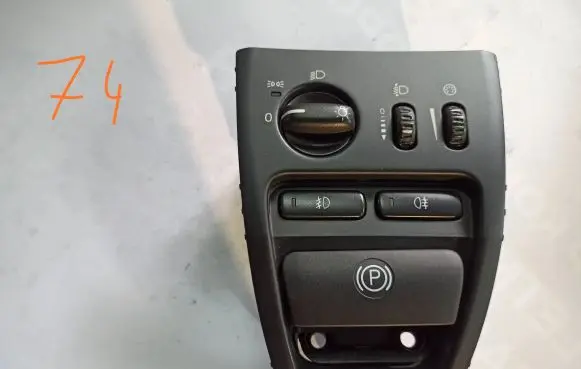 Volvo XC90 Light switch 30739304 MG474100113 07W47E04