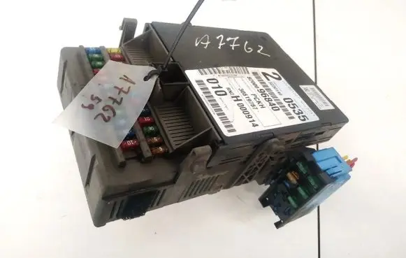 Renault Laguna II Fuse box set 8200096840 5230140