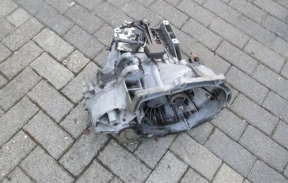 Ford Transit Manual 5 speed gearbox DV6R7002ZAC T1GD2 09021610