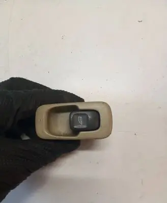 Volvo S80 Electric window control switch 9476697 00W104