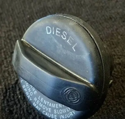 Citroen C8 Fuel tank filler cap 