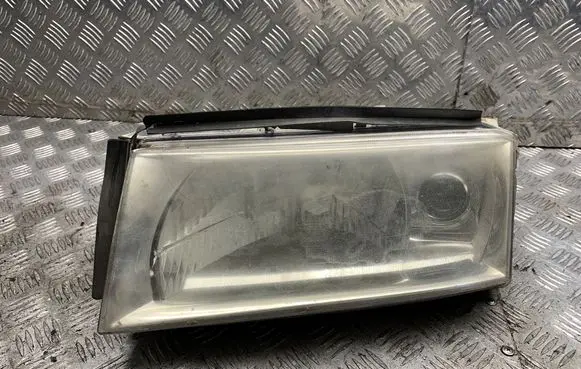 Skoda Octavia Mk1 (1U) Headlight/headlamp 086651106