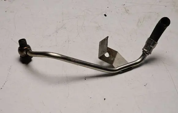 BMW 5 F10 F11 Turbo turbocharger oiling pipe/hose 7808010