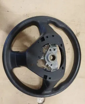 Subaru Legacy Steering wheel GS12001390