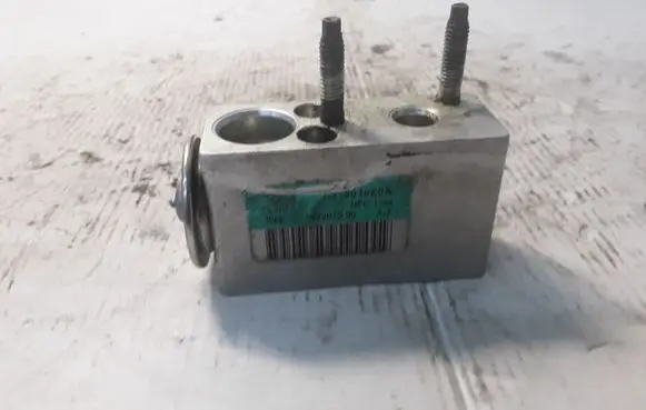 Fiat Bravo Air conditioning (A/C) expansion valve A310010E0A