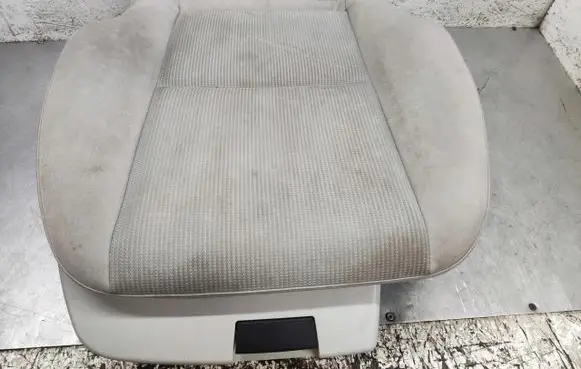 Mercedes-Benz C W204 Front passenger seat 