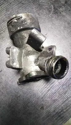Mercedes-Benz C W203 EGR valve A6460900054