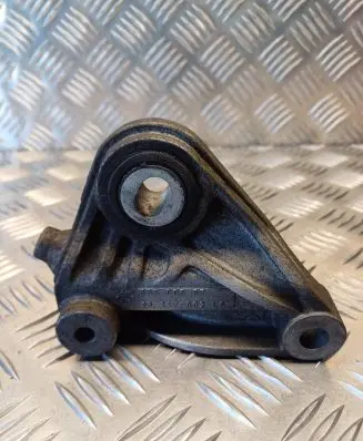 Alfa Romeo Mito Engine mounting bracket 55700657 13247902