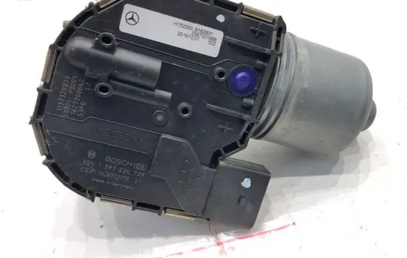 Mercedes-Benz C W205 Wiper motor 1397220729