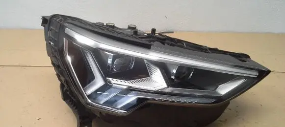 Audi Q3 F3 Headlight/headlamp 83A941036