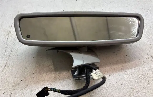 Mercedes-Benz E W211 Rear view mirror (interior) 2118110107 353052