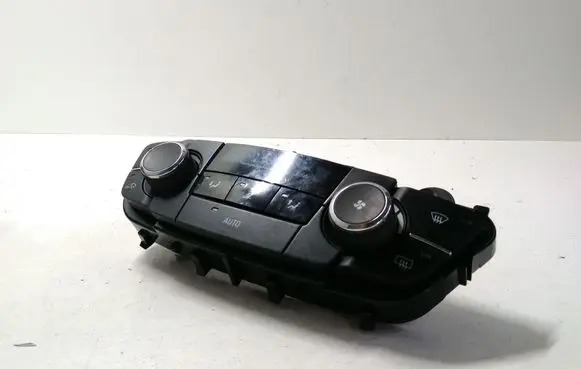Opel Insignia A Climate control unit 13273095