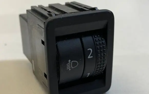 Volkswagen Golf VII Headlight level height control switch 5G0941333B