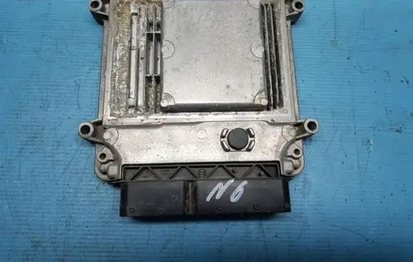 KIA Ceed Engine control unit/module 391202b601