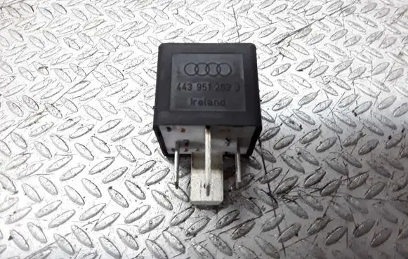 Audi A8 S8 D2 4D Other relay 443951253J