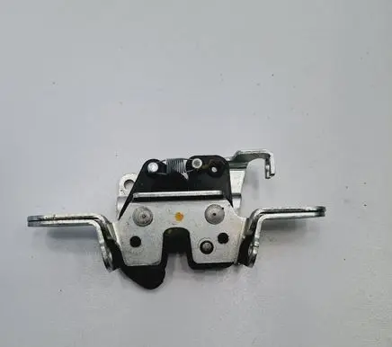 Jaguar XE Loading door lock D25RA